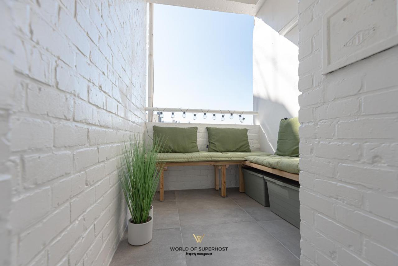 Luxurious Apartment Next To The Sea And City Centre With Free Parking Space Oostende Dış mekan fotoğraf