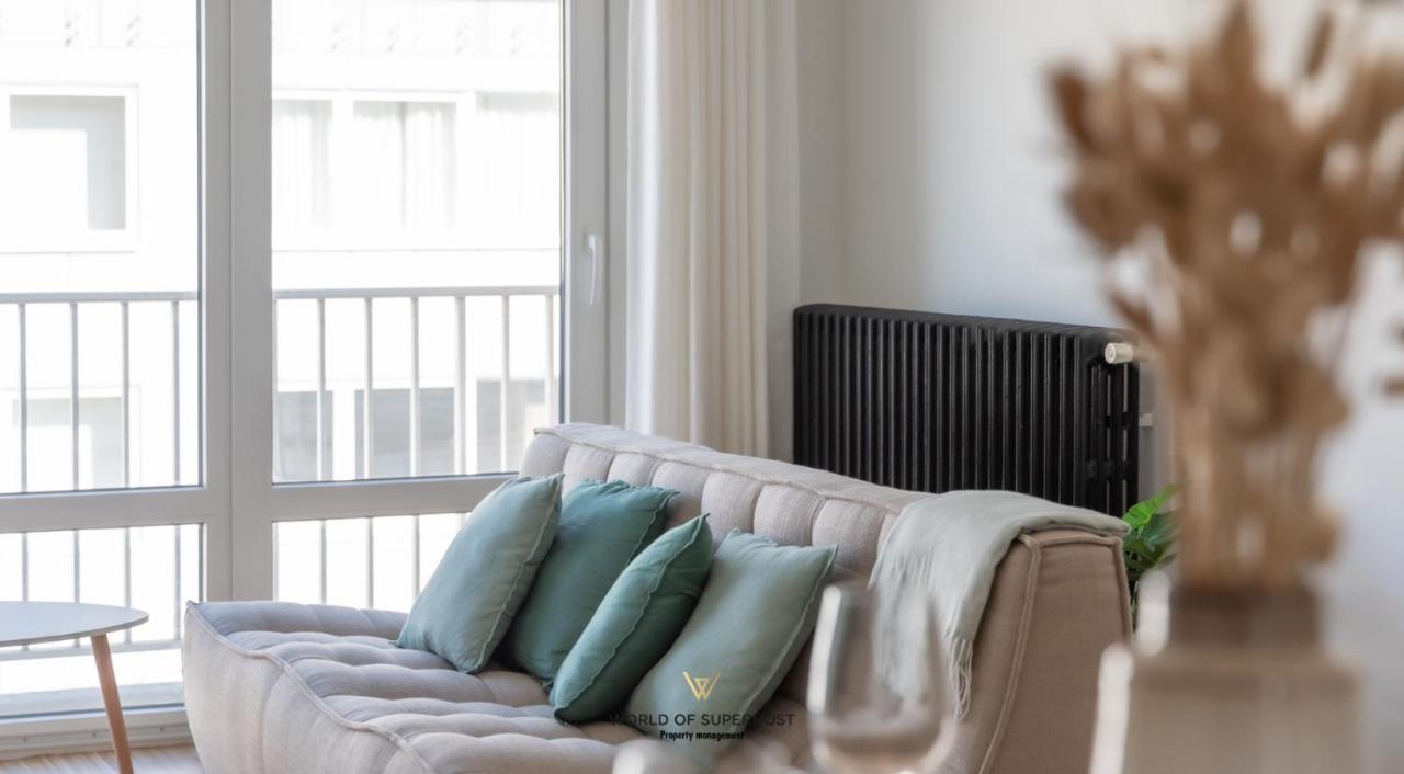 Luxurious Apartment Next To The Sea And City Centre With Free Parking Space Oostende Dış mekan fotoğraf