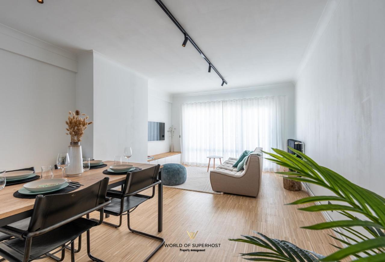 Luxurious Apartment Next To The Sea And City Centre With Free Parking Space Oostende Dış mekan fotoğraf